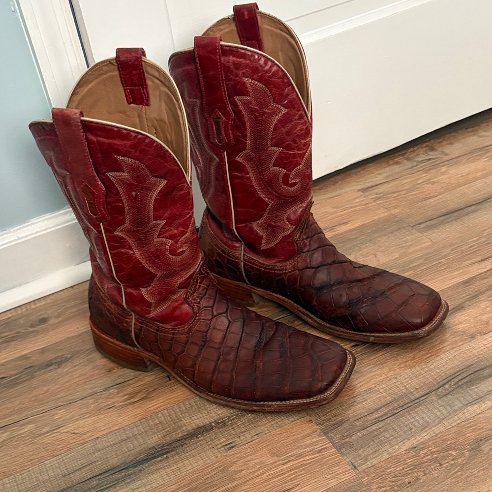 Corral Cognac American Alligator Square Toed Boots